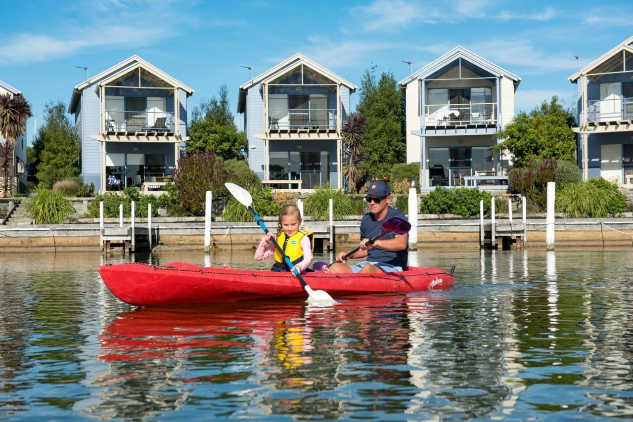 Captains Cove Resort - Waterfront Apartments Paynesville Extérieur photo