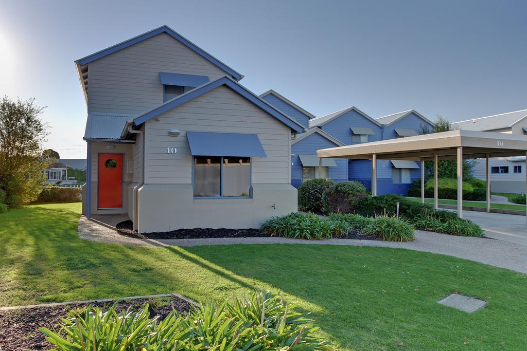 Captains Cove Resort - Waterfront Apartments Paynesville Extérieur photo